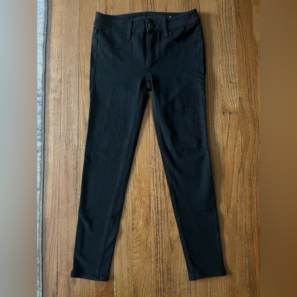 American Eagle Super Stretch Black Jeggings